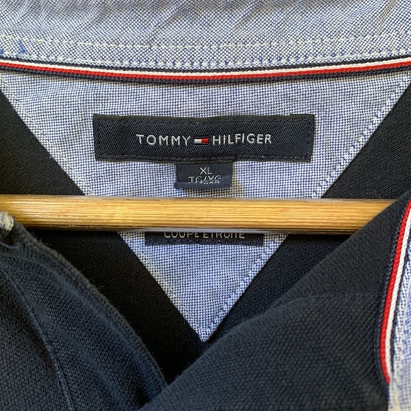 Tommy Hilfiger Men’s Slim Fit Navy Polo Shirt. Size XL - Picture 3 of 5
